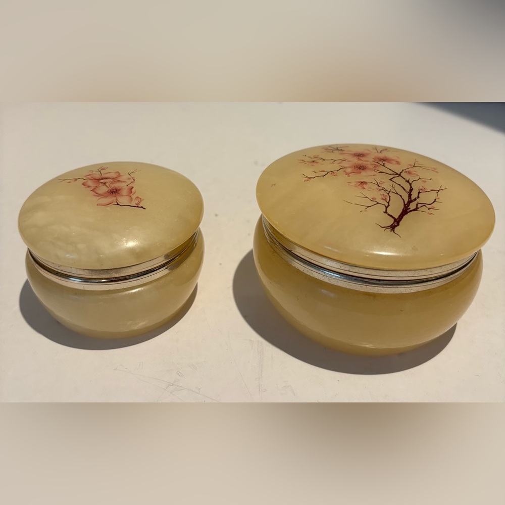 Vintage 80’s Set of Alabaster Hand Carved Trinket Vanity Powder Box Hinged Italy